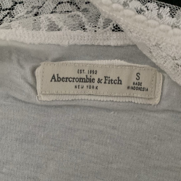 A&F lace detail cami size S - Picture 5 of 7